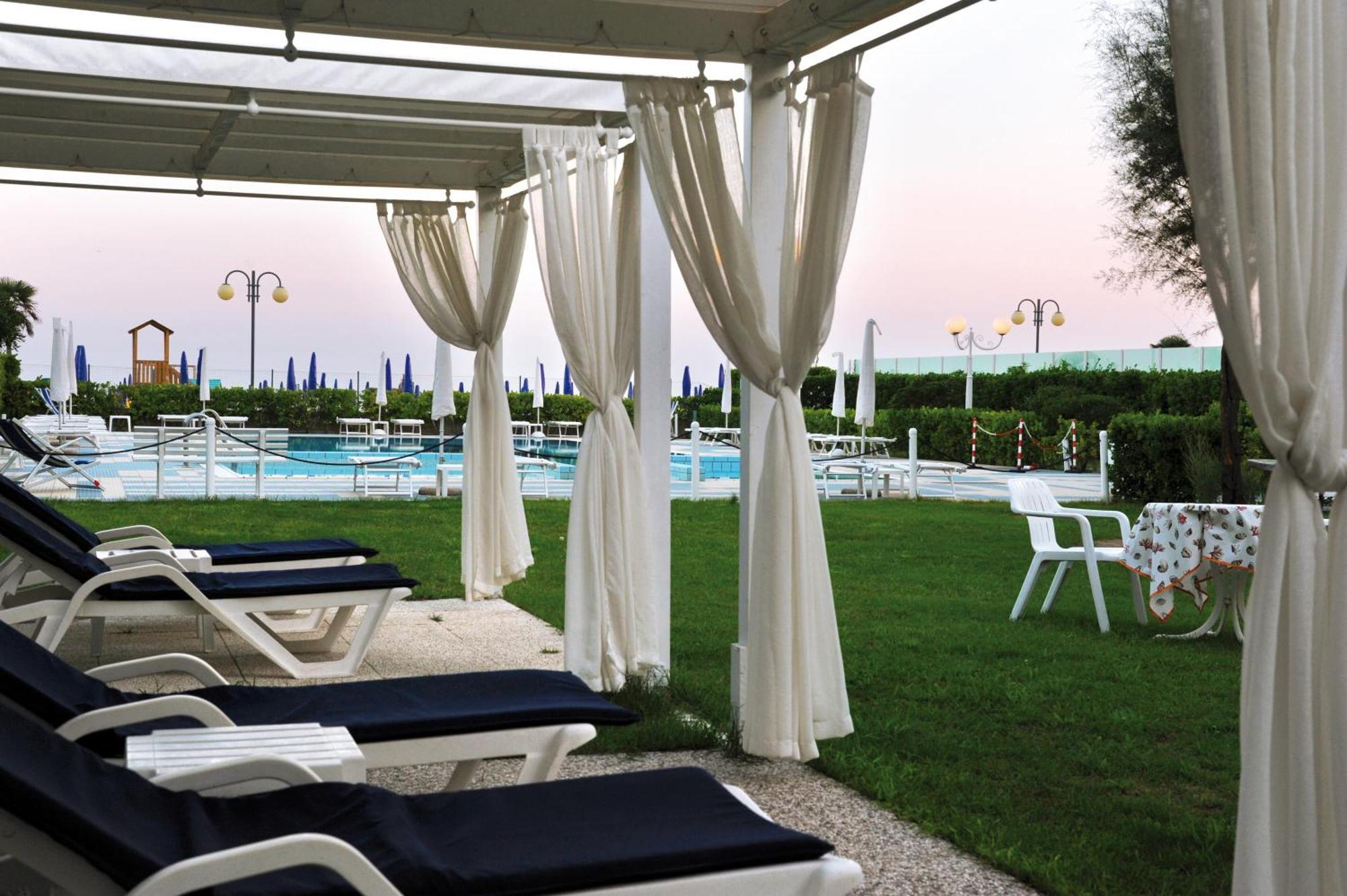Hotel Beny Τζεσόλο Λίντο Εξωτερικό φωτογραφία
